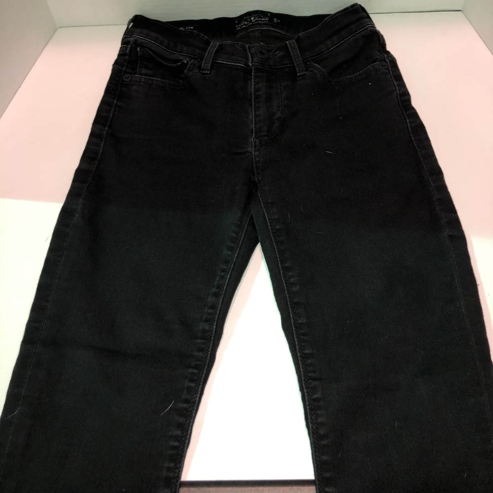 Beautiful pair of black Lucky jeans
